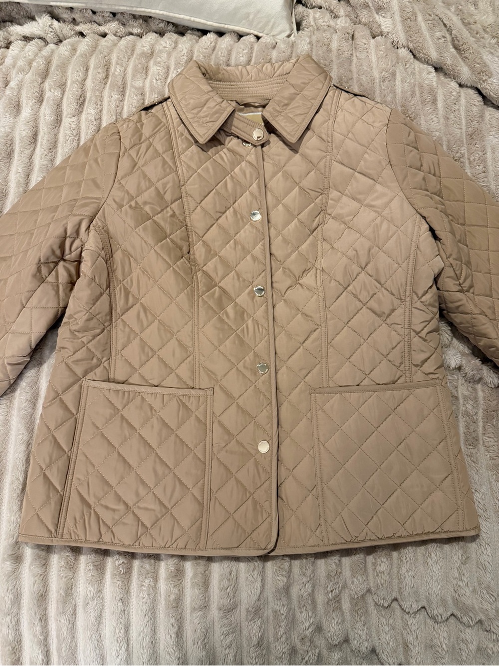 Michael Kors Classic Quilted Beige Women’s Jacket NWT size large
